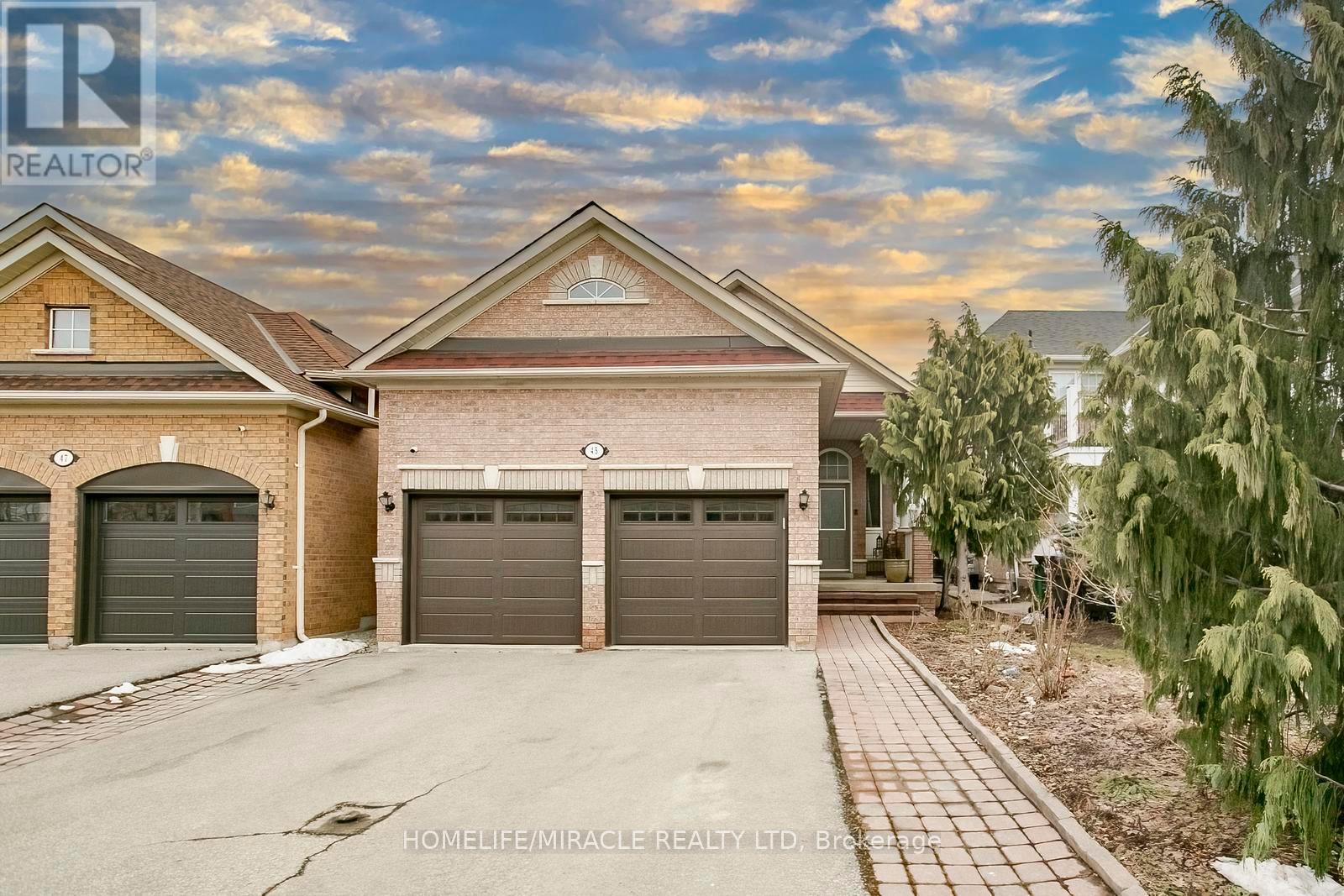 45 VINTAGE GATE, Brampton, Ontario