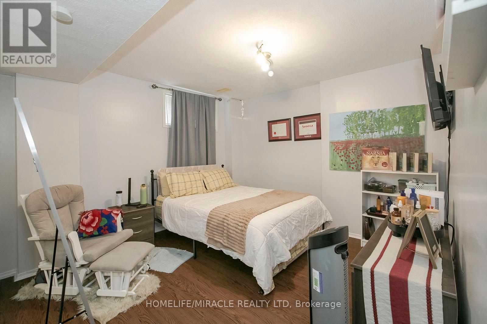 45 Vintage Gate, Brampton, Ontario  L6X 5C3 - Photo 16 - W12904136