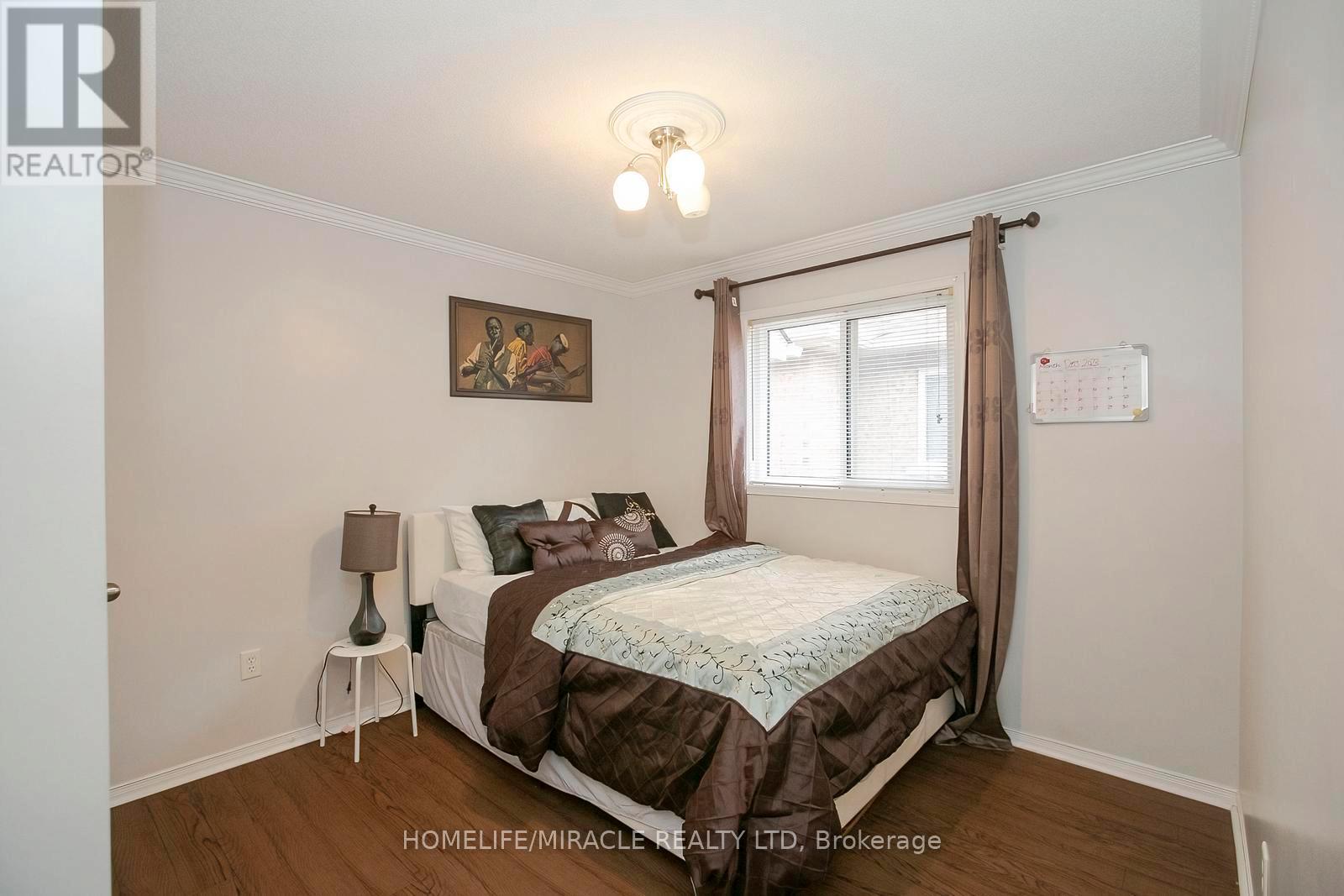 45 Vintage Gate, Brampton, Ontario  L6X 5C3 - Photo 8 - W12904136