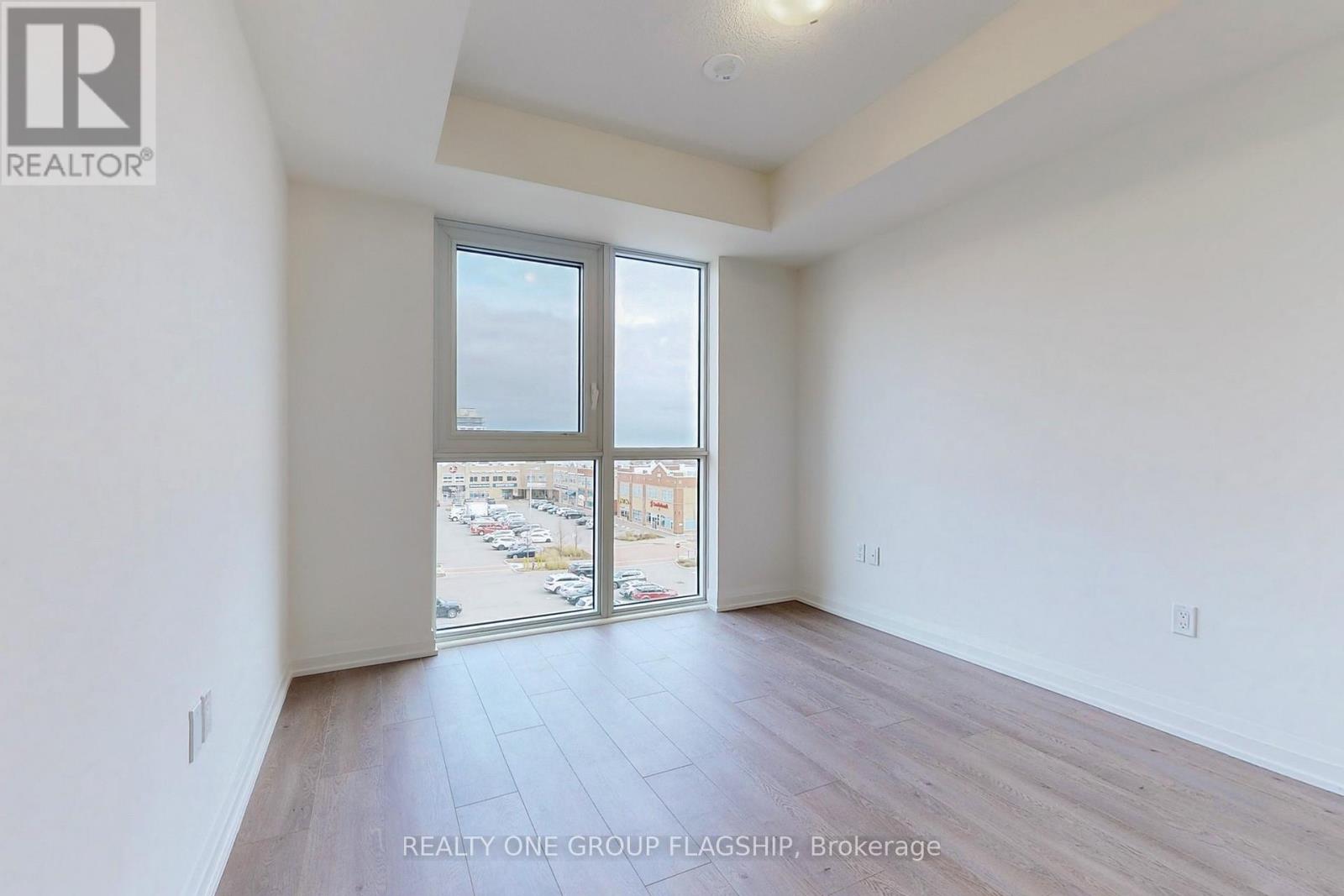 410 - 509 Dundas Street E, Oakville, Ontario  L6M 5P4 - Photo 17 - W12904144