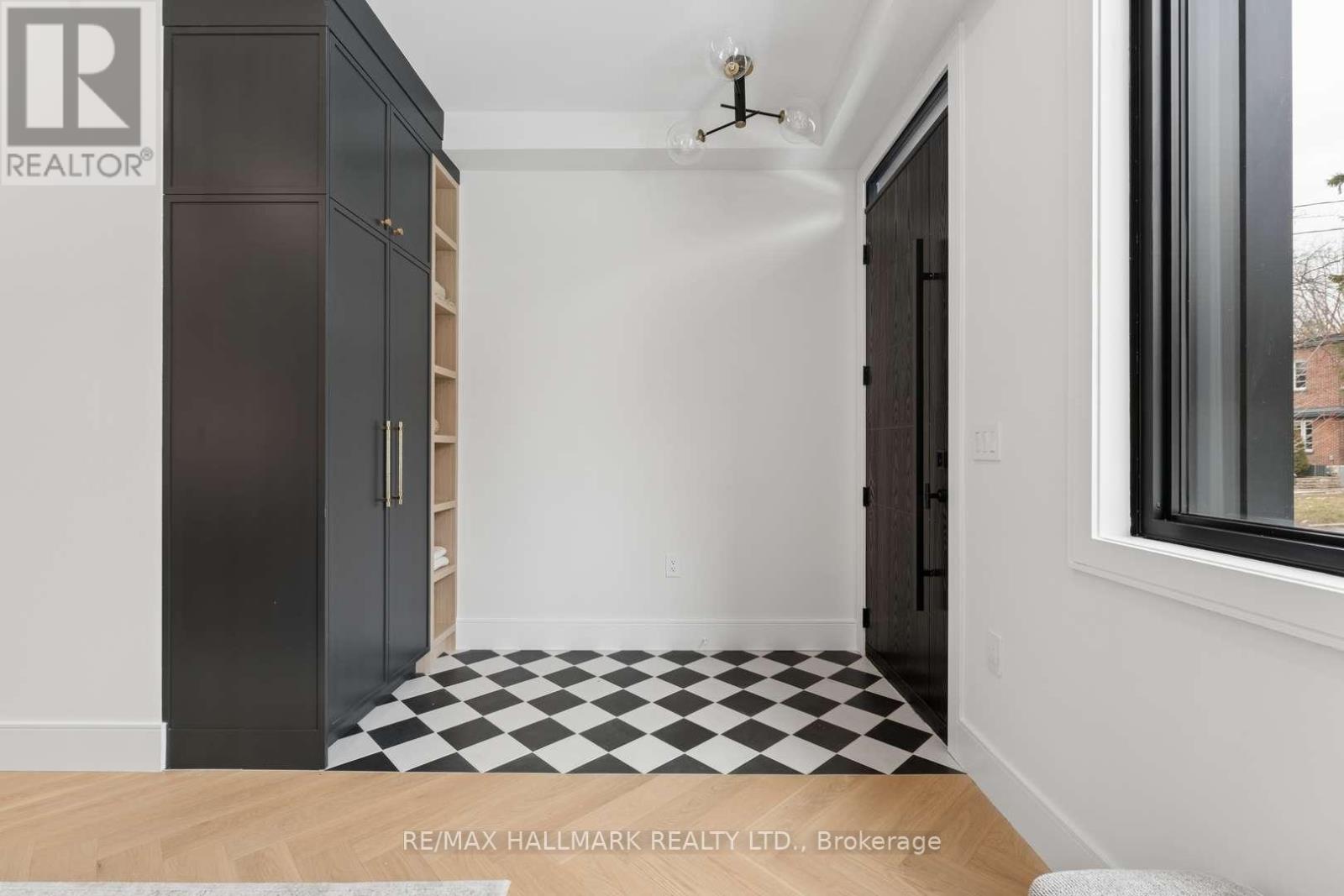 73a Garden Avenue, Toronto, Ontario  M6R 1H8 - Photo 2 - W12904160