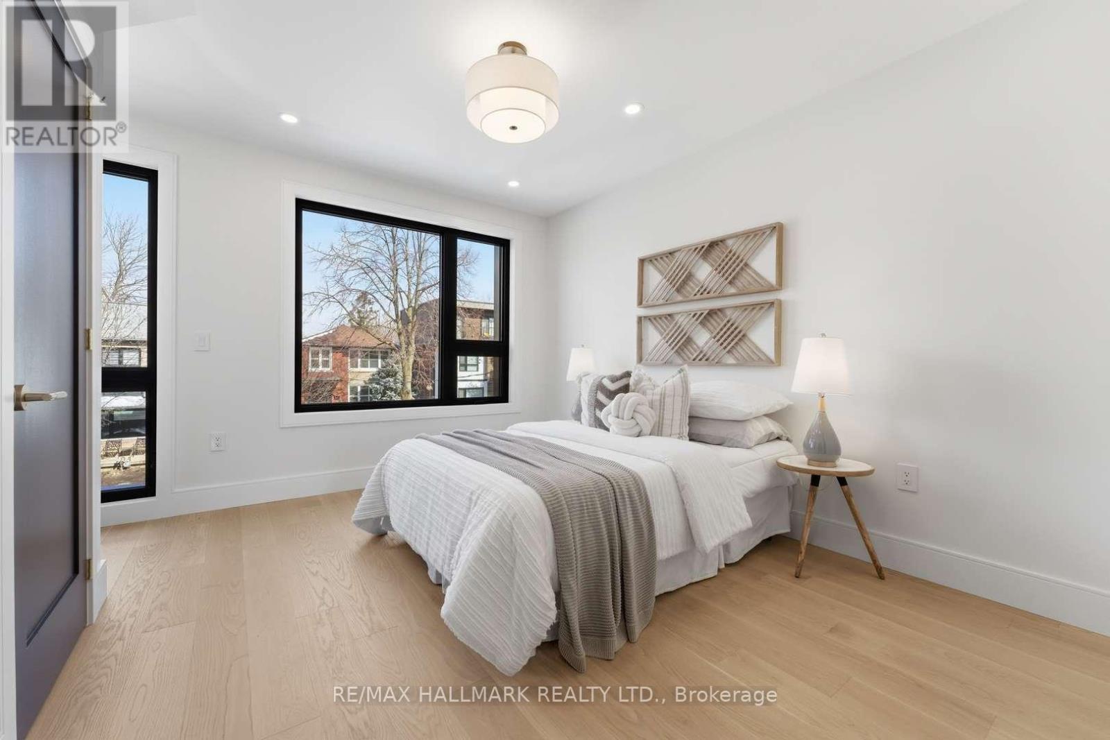 73a Garden Avenue, Toronto, Ontario  M6R 1H8 - Photo 20 - W12904160