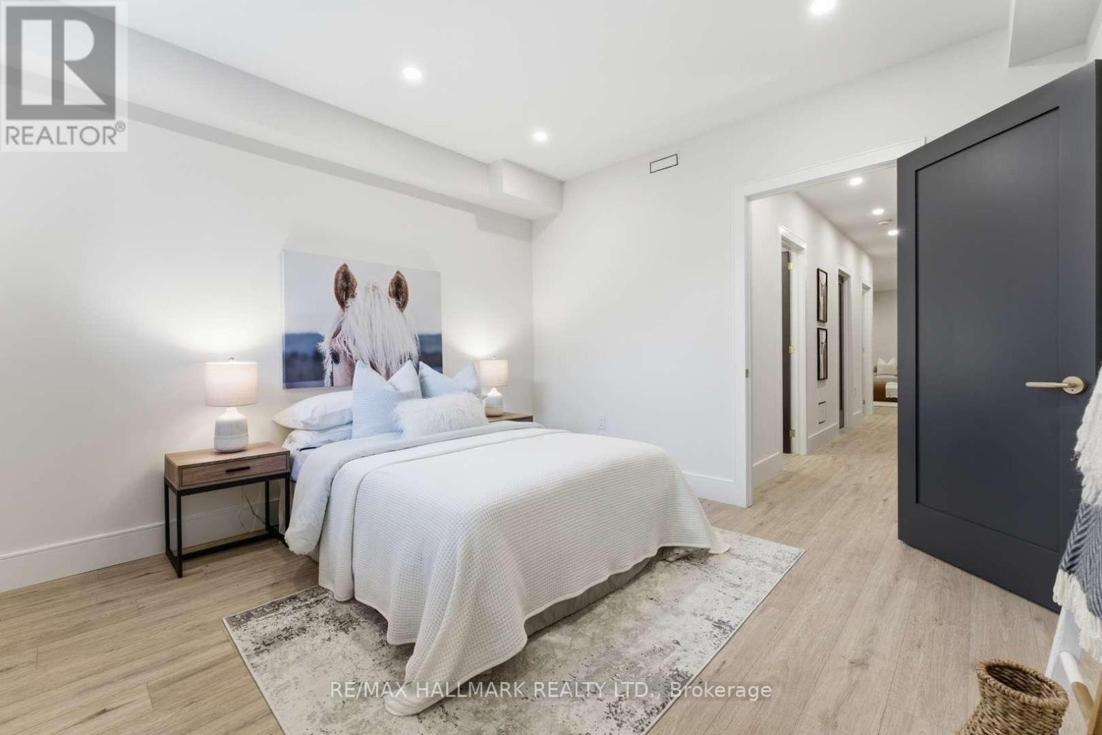 73a Garden Avenue, Toronto, Ontario  M6R 1H8 - Photo 30 - W12904160