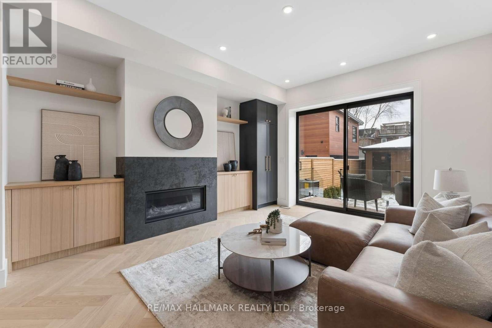 73a Garden Avenue, Toronto, Ontario  M6R 1H8 - Photo 9 - W12904160