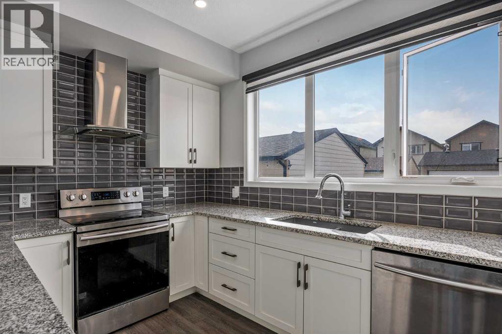 77 Masters Street SE, Calgary, Alberta  T3M 2R7 - Photo 11 - A2290150