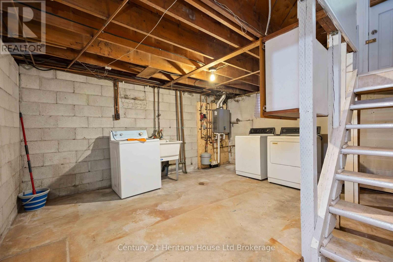 115 Sutton Street, Sarnia, Ontario  N7T 3S4 - Photo 18 - X12904132