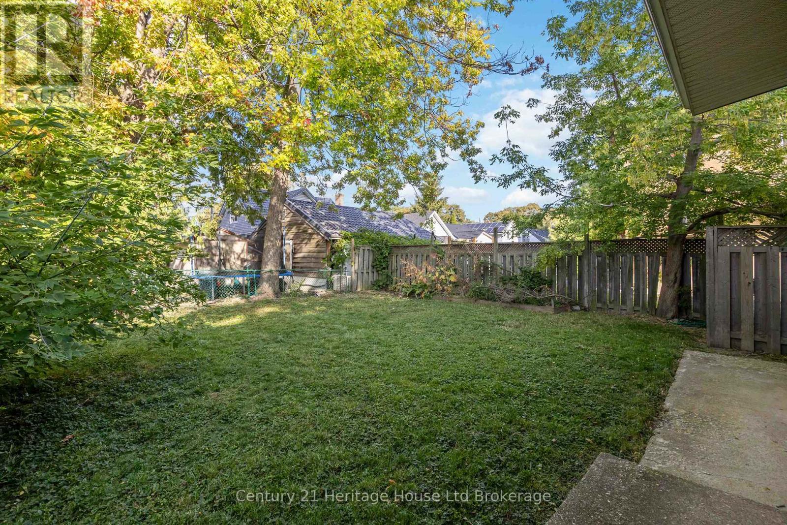 115 Sutton Street, Sarnia, Ontario  N7T 3S4 - Photo 22 - X12904132