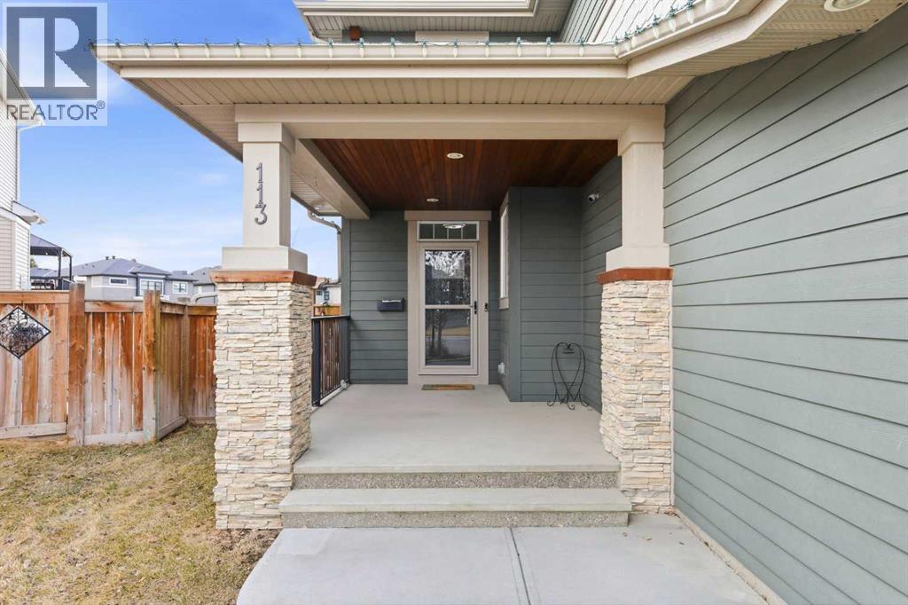 113 Kinniburgh Way, Chestermere, Alberta  T1X 0R8 - Photo 3 - A2294516