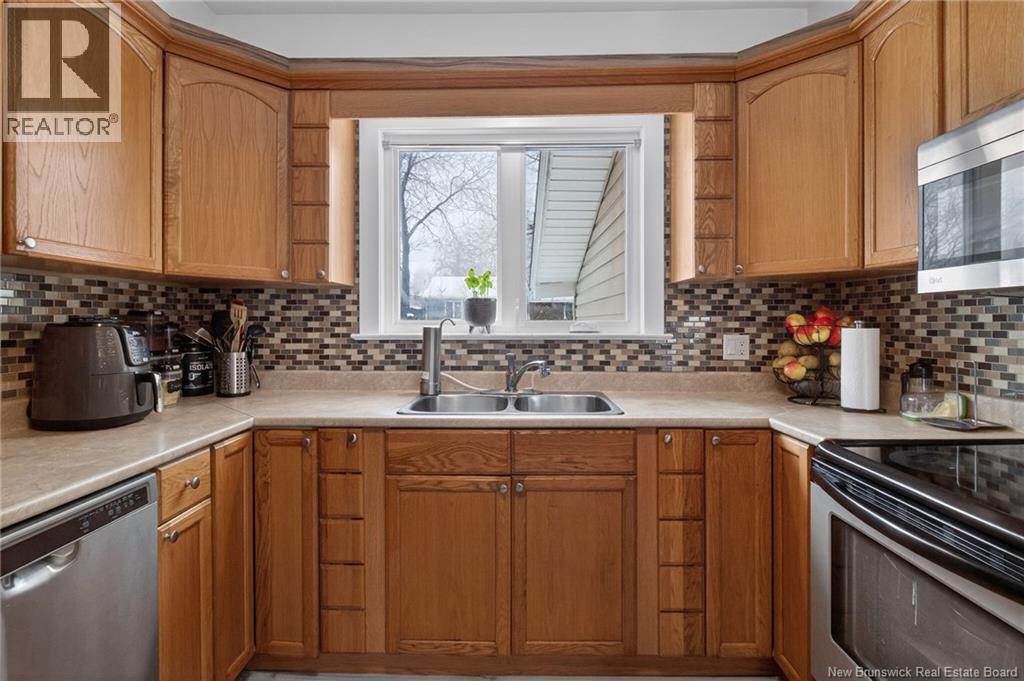 204-206 Sumner, Moncton, New Brunswick  E1C 8A7 - Photo 17 - NB135506