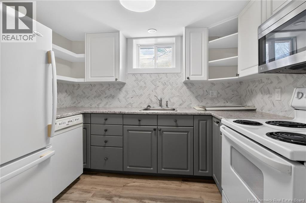 204-206 Sumner, Moncton, New Brunswick  E1C 8A7 - Photo 41 - NB135506