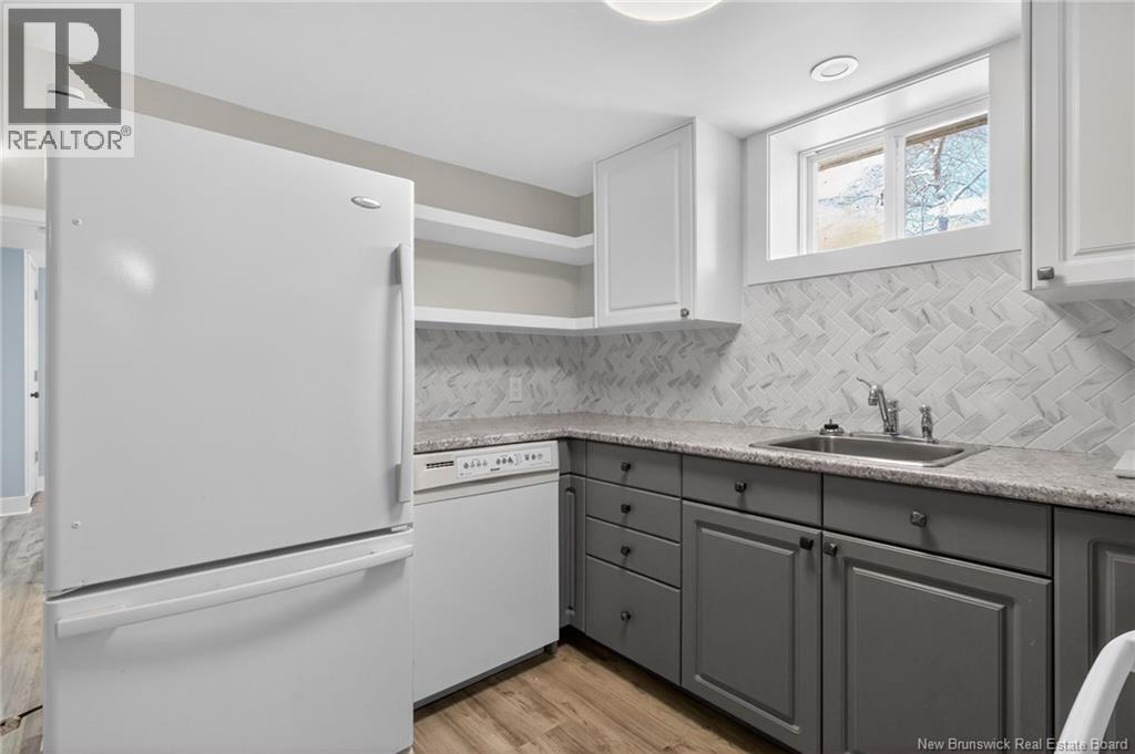 204-206 Sumner, Moncton, New Brunswick  E1C 8A7 - Photo 43 - NB135506