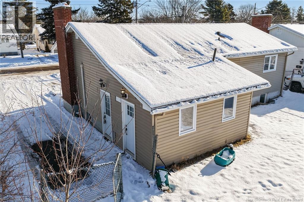 204-206 Sumner, Moncton, New Brunswick  E1C 8A7 - Photo 6 - NB135506