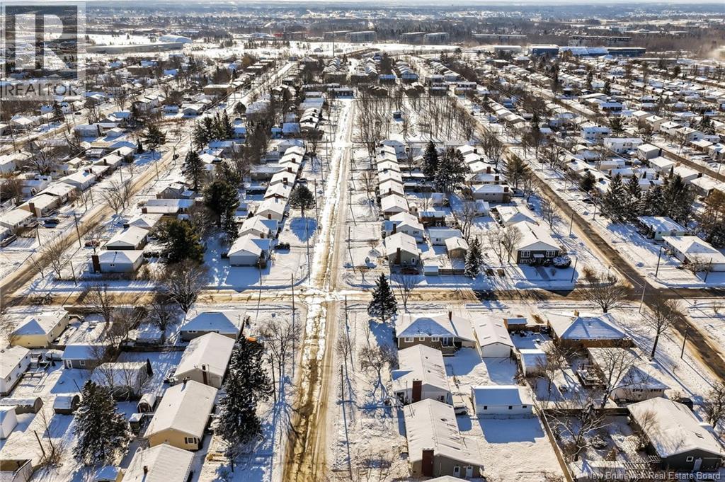 204-206 Sumner, Moncton, New Brunswick  E1C 8A7 - Photo 9 - NB135506