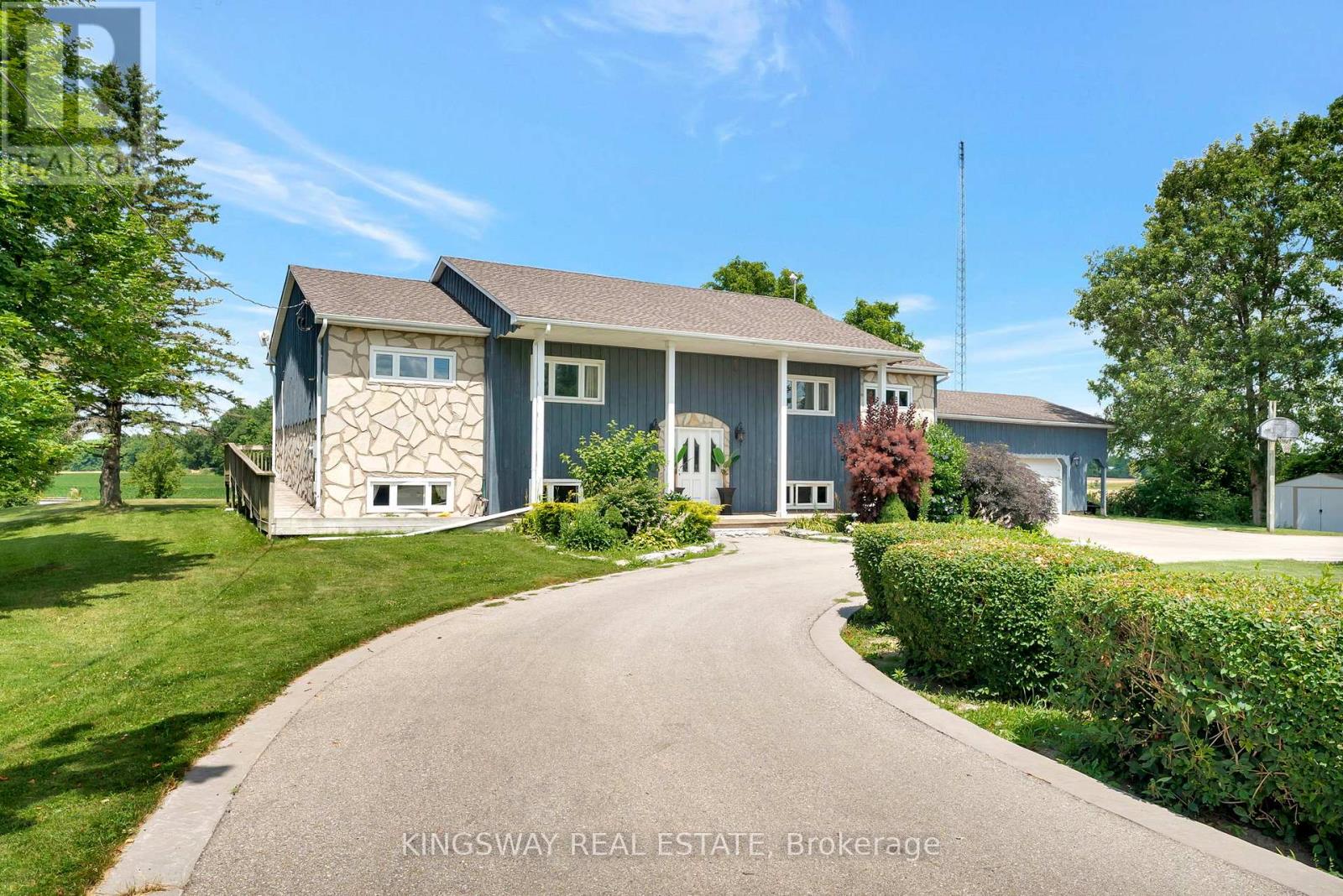 2529 Norman Road, Hamilton, Ontario  N0B 1L0 - Photo 3 - X12904102