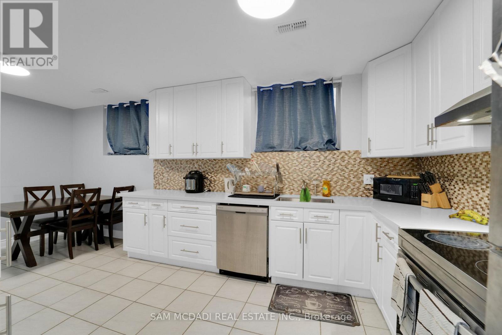 90 Tisdale Street S, Hamilton, Ontario  L8N 2W2 - Photo 37 - X12904138