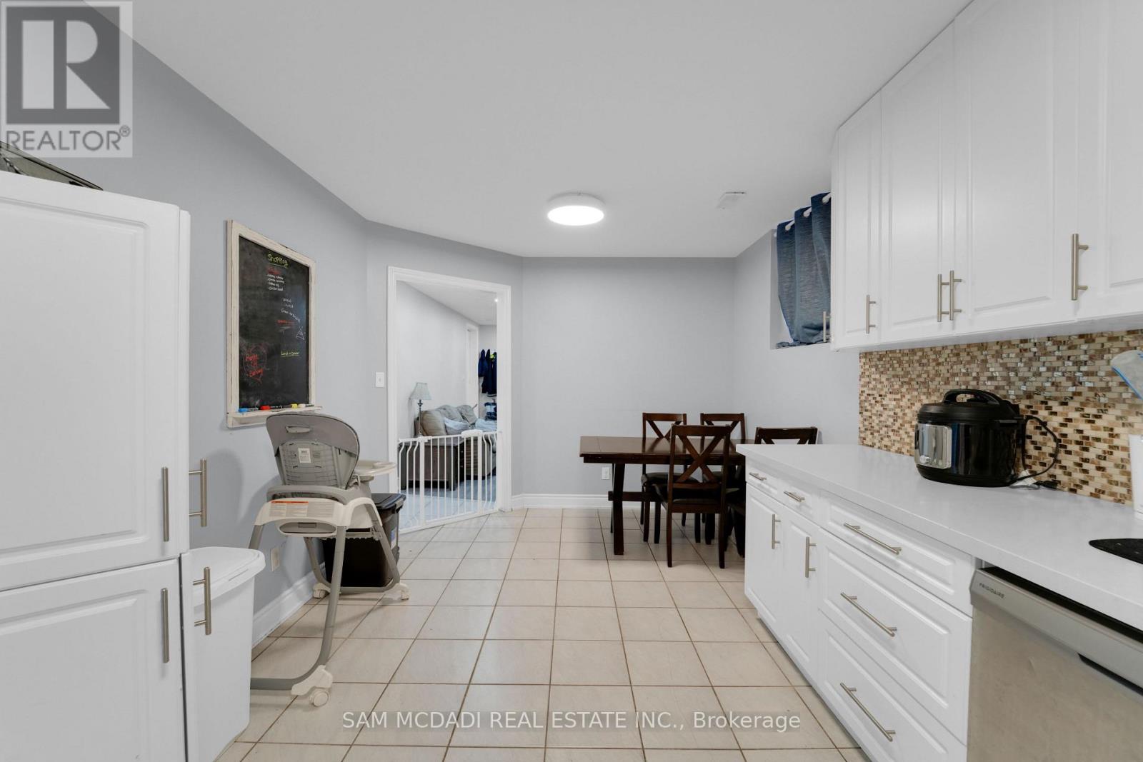 90 Tisdale Street S, Hamilton, Ontario  L8N 2W2 - Photo 38 - X12904138