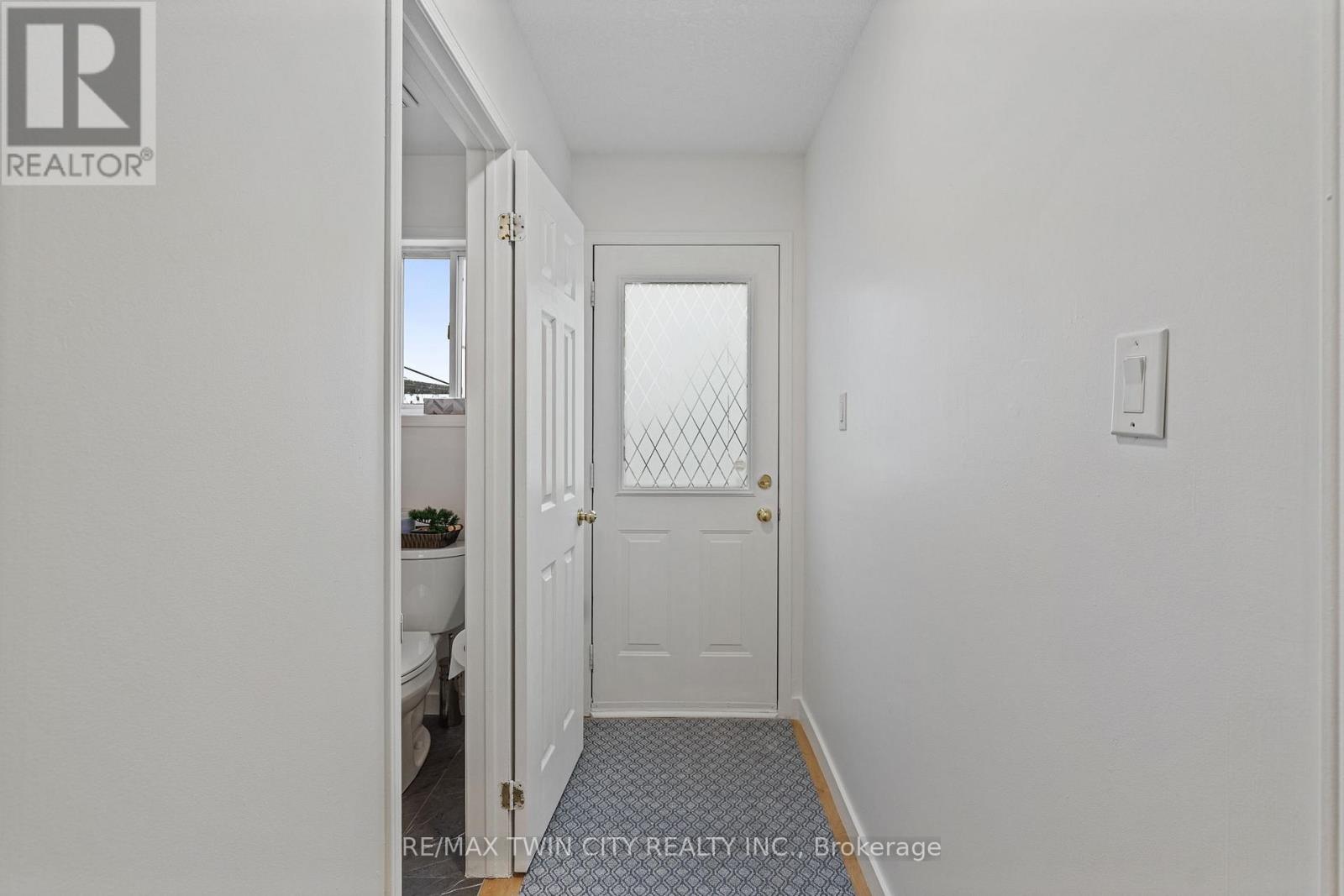 70 Blackburn Drive, Brantford, Ontario  N3T 6R9 - Photo 18 - X12904156