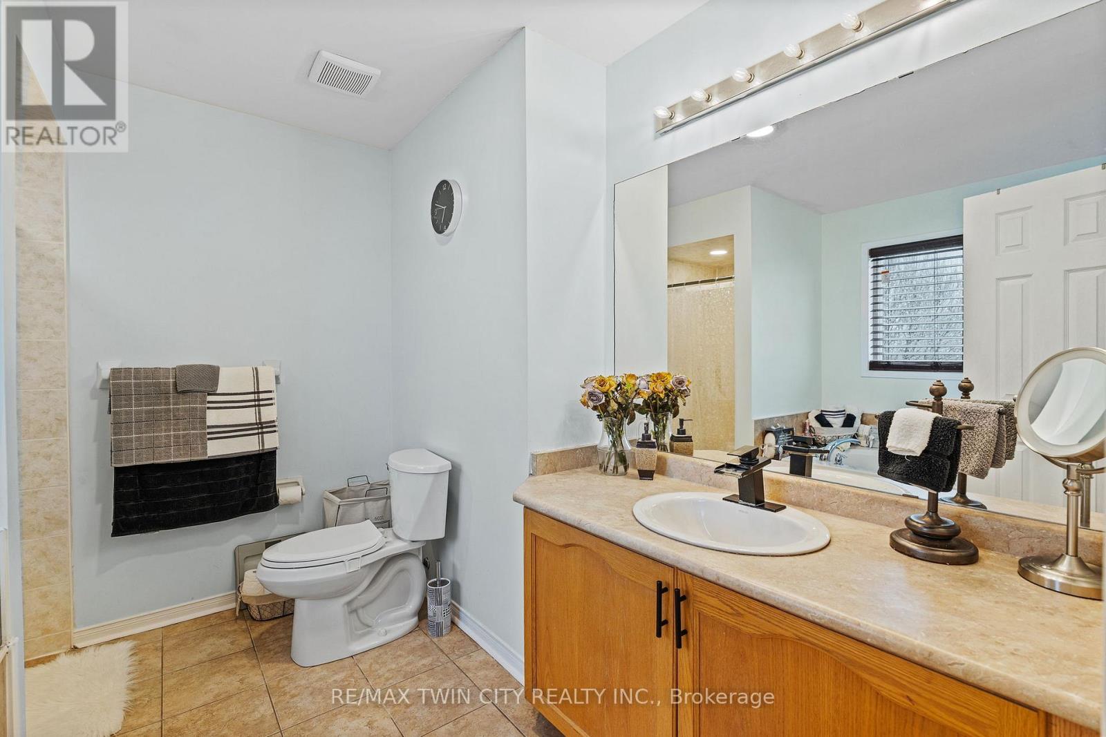 70 Blackburn Drive, Brantford, Ontario  N3T 6R9 - Photo 29 - X12904156