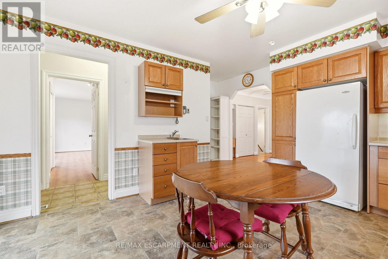 192 Ewen Road, Hamilton, Ontario  L8S 3C9 - Photo 15 - X12904166