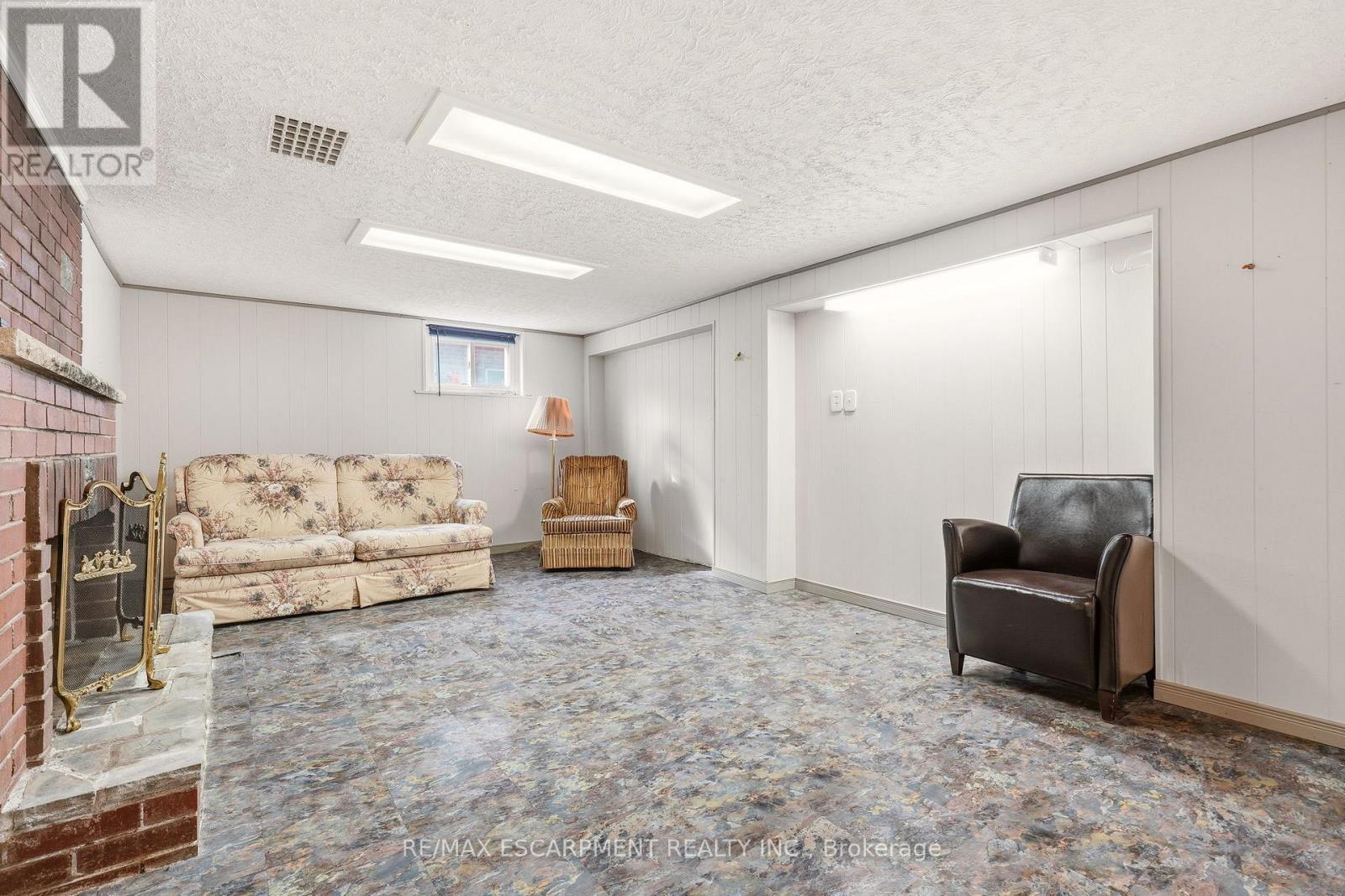 192 Ewen Road, Hamilton, Ontario  L8S 3C9 - Photo 31 - X12904166