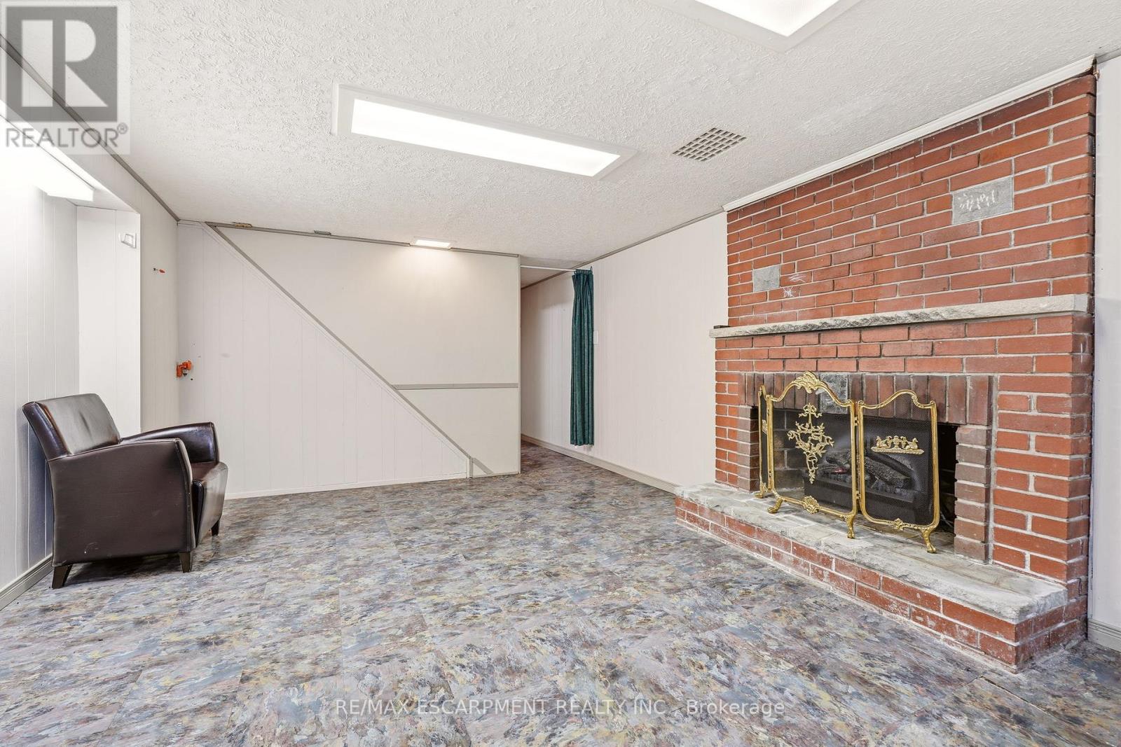 192 Ewen Road, Hamilton, Ontario  L8S 3C9 - Photo 33 - X12904166