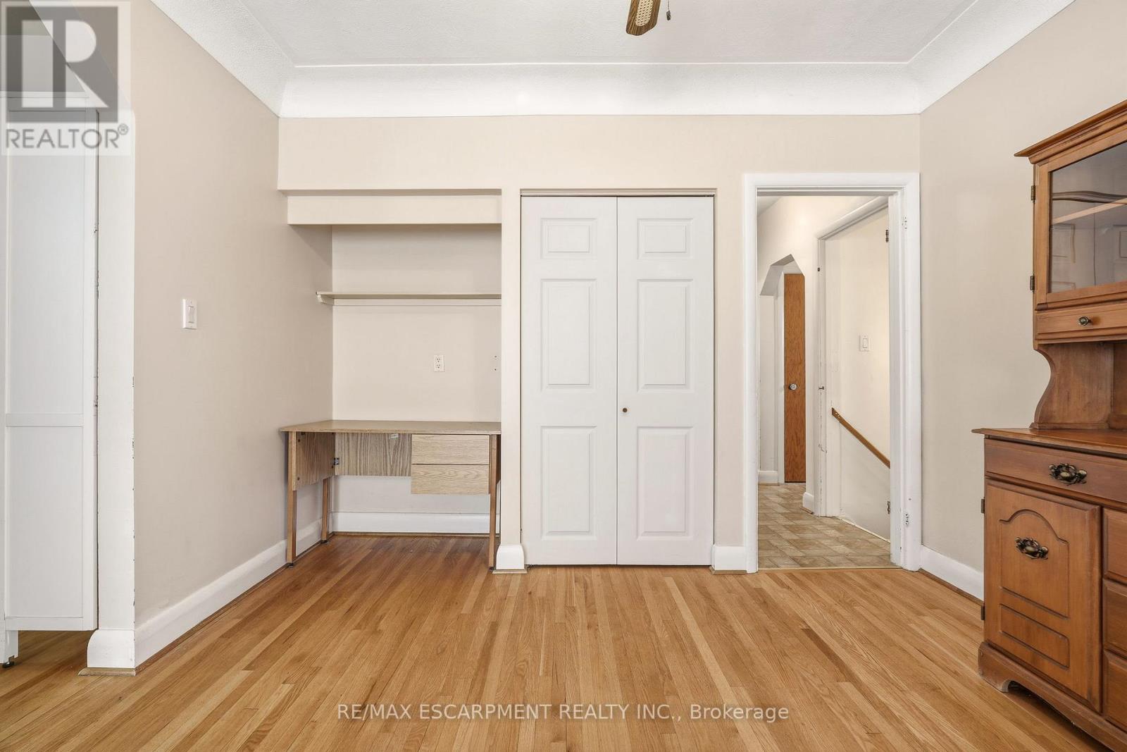 192 Ewen Road, Hamilton, Ontario  L8S 3C9 - Photo 8 - X12904166