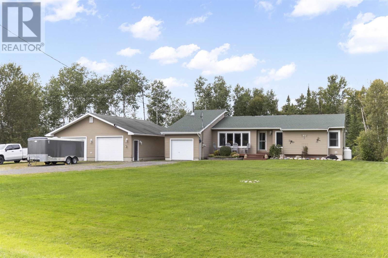 1856 F & G Line RD, Richards Landing, Ontario