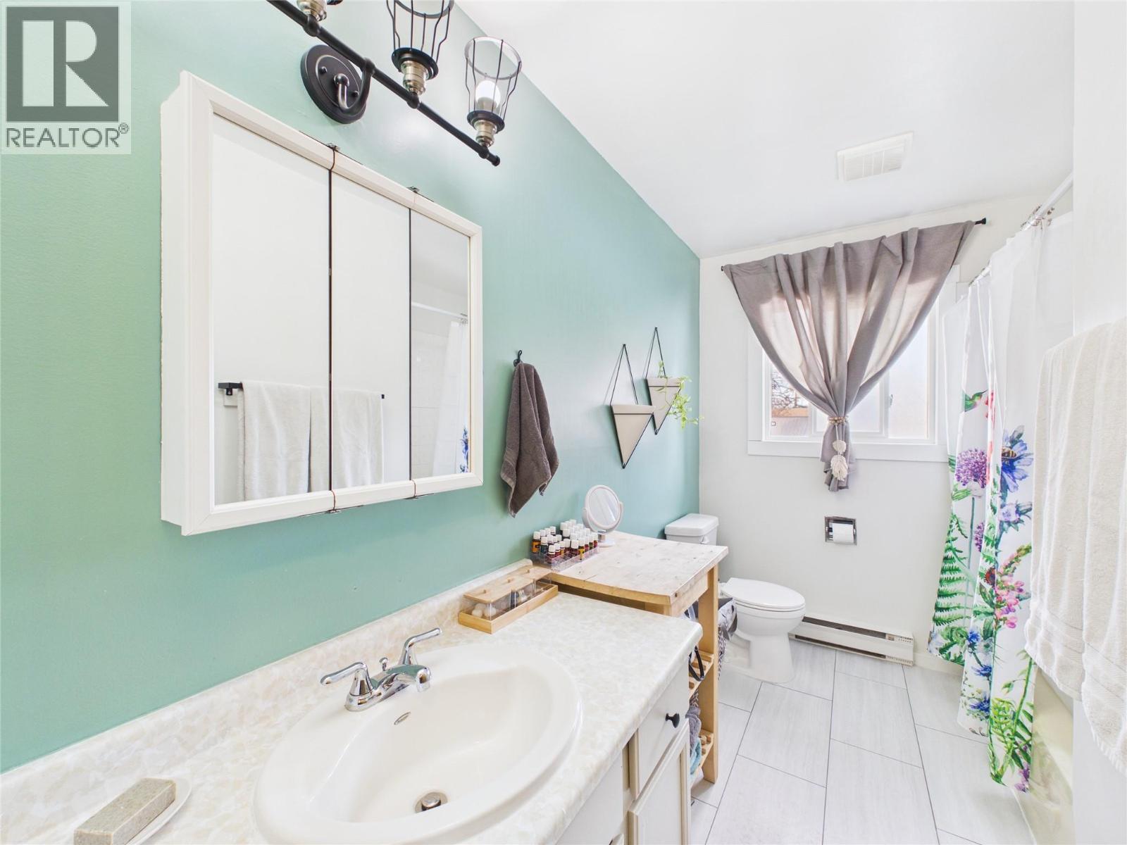 410 Alpine Crescent, Kimberley, British Columbia V1A 3B3 - Photo 18 - 10379650