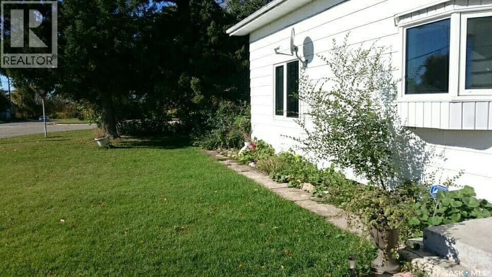 202 1st Avenue Nw, Preeceville, Saskatchewan  S0A 3B0 - Photo 34 - SK030155