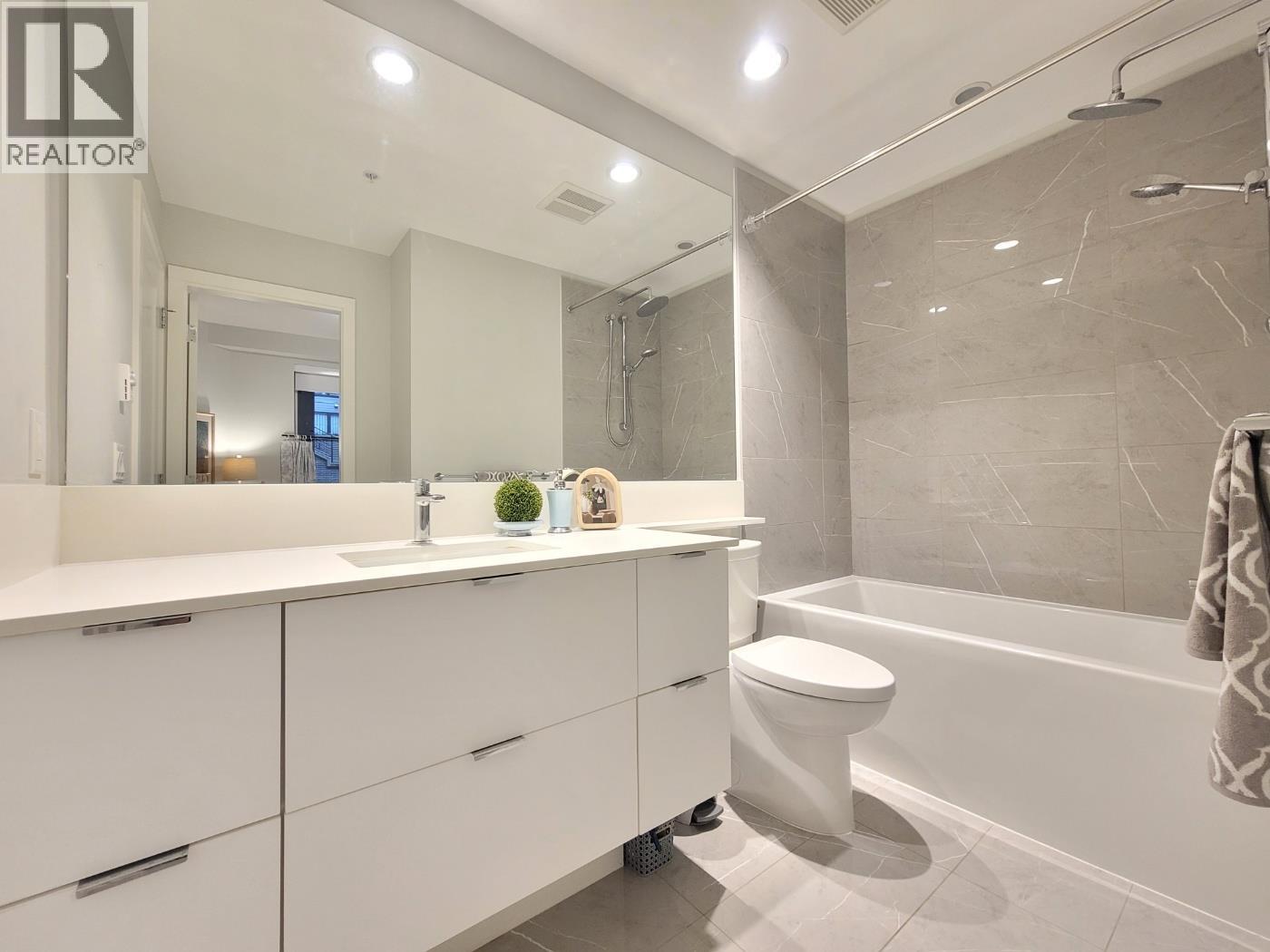 111 615 Cottonwood Avenue, Coquitlam, British Columbia  V3J 0N4 - Photo 16 - R3097690