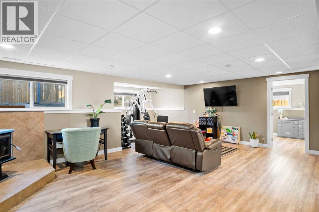 308 Carriage Lane Drive, Carstairs, Alberta  T0M 0N0 - Photo 25 - A2294147