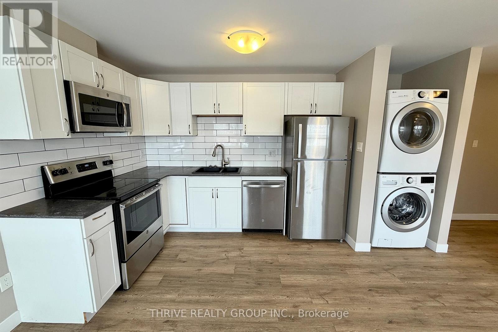 202 - 1277 COMMISSIONERS ROAD W, London South, Ontario