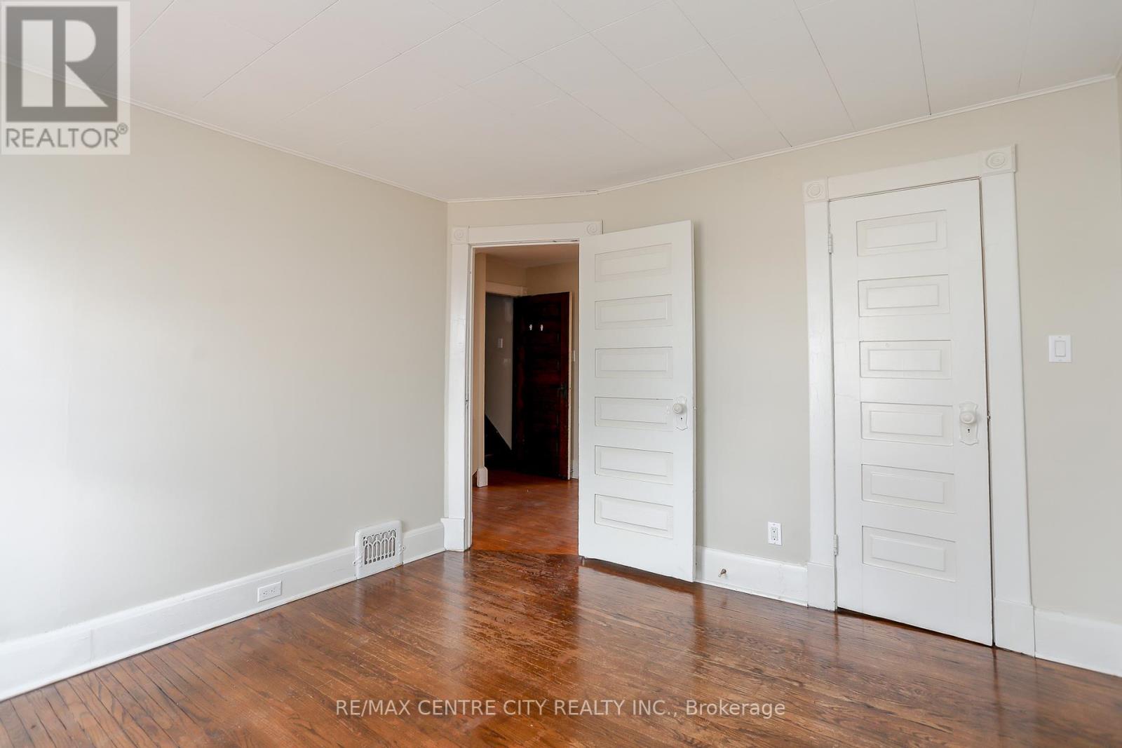 15 Wilson Avenue, St. Thomas, Ontario  N5R 3P9 - Photo 28 - X12904250