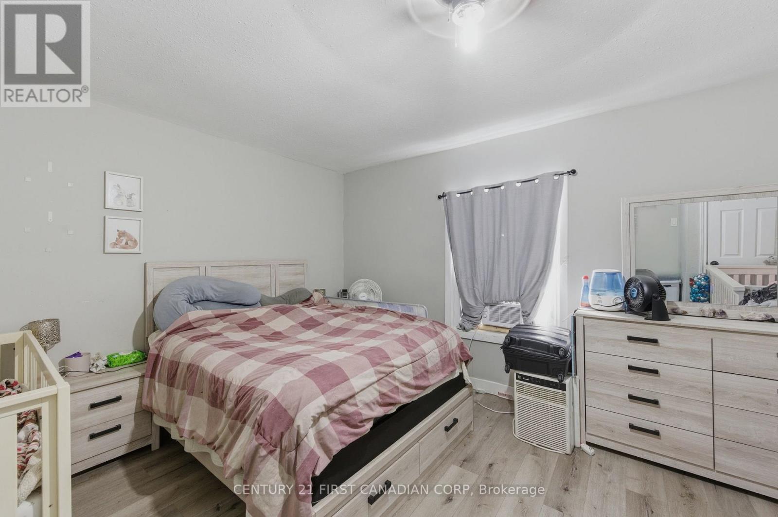 534 Hill Street, London East, Ontario  N6B 1E7 - Photo 33 - X12904298