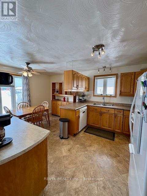 476 Lynwood Drive, Timmins, Ontario  P4N 8J6 - Photo 7 - T12904320