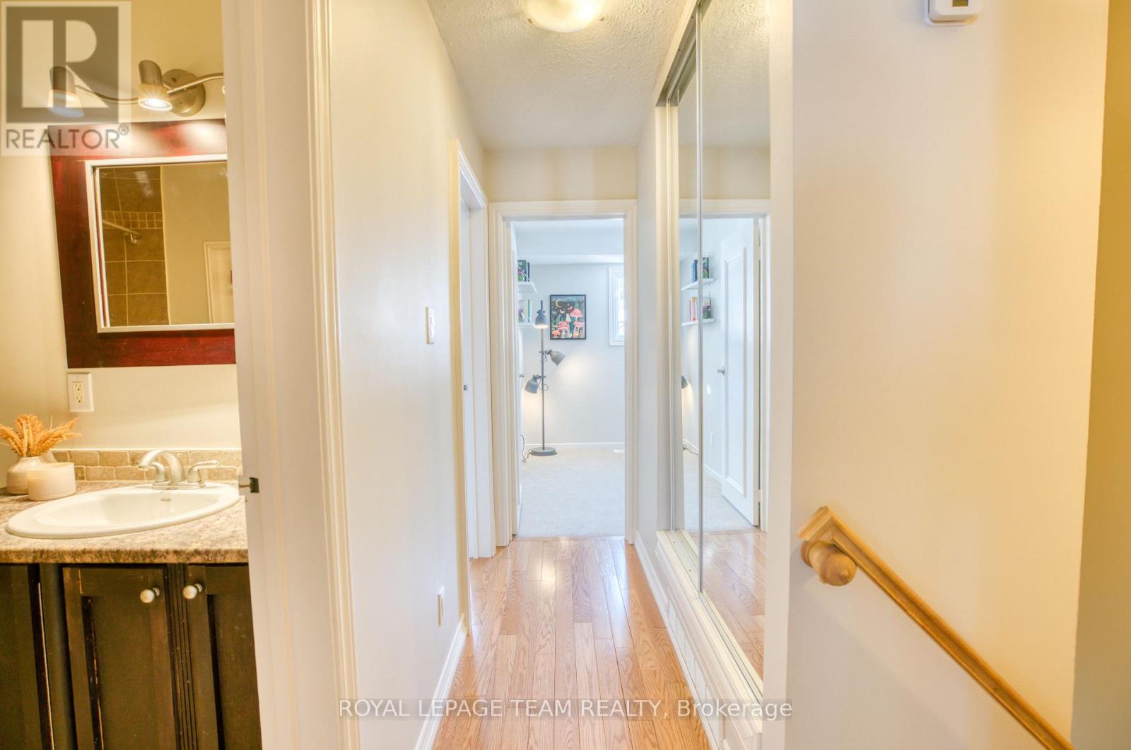 171 Mcclintock Way, Ottawa, Ontario  K2L 2A5 - Photo 15 - X12904382