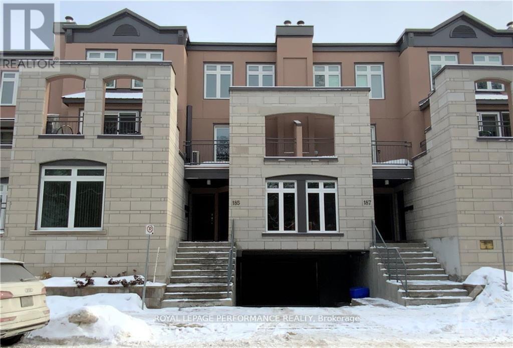 B - 185 Cumberland Street, Ottawa, Ontario  K1N 7H2 - Photo 1 - X12904406