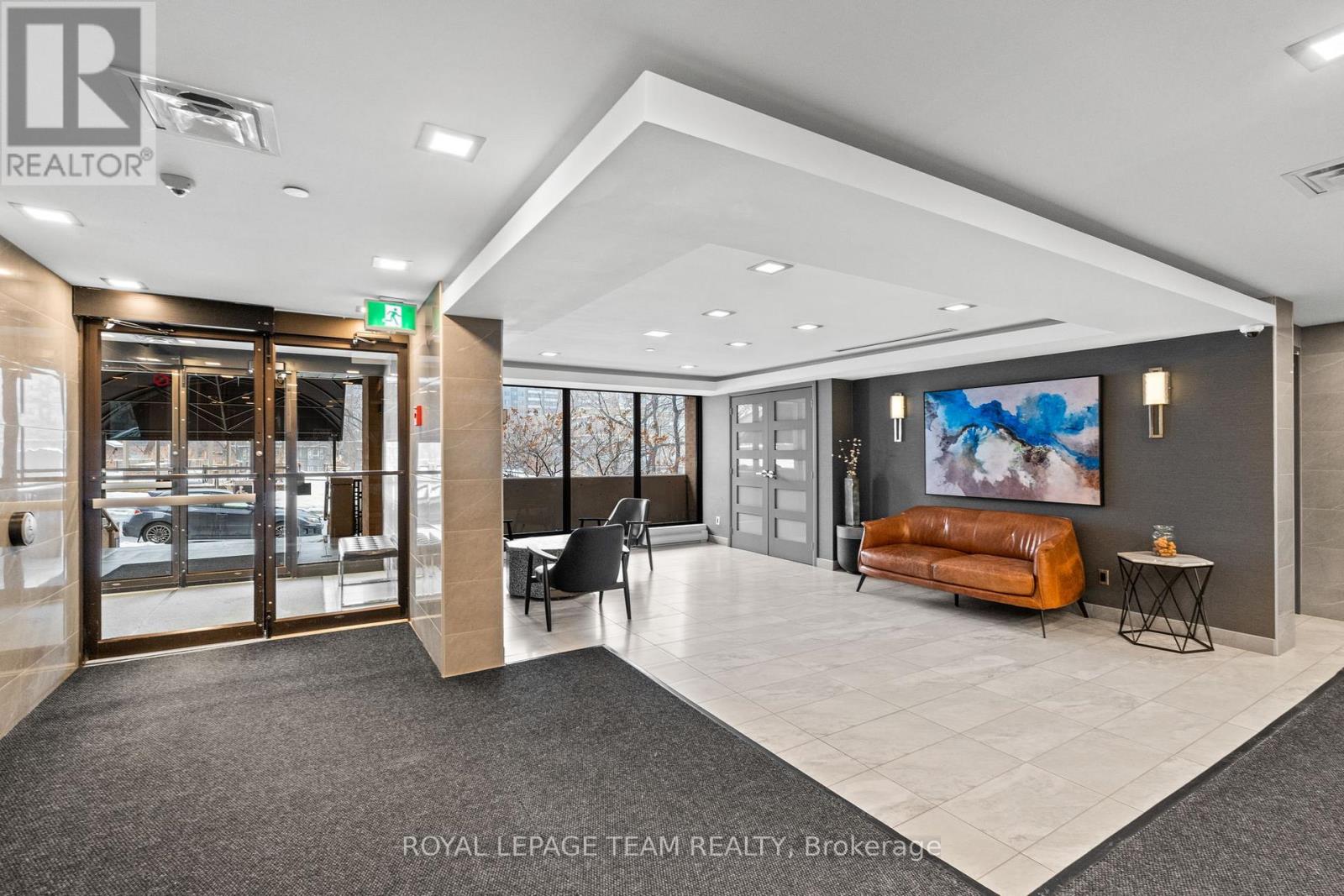 1207 - 556 Laurier Avenue W, Ottawa, Ontario  K1R 7X2 - Photo 10 - X12904414