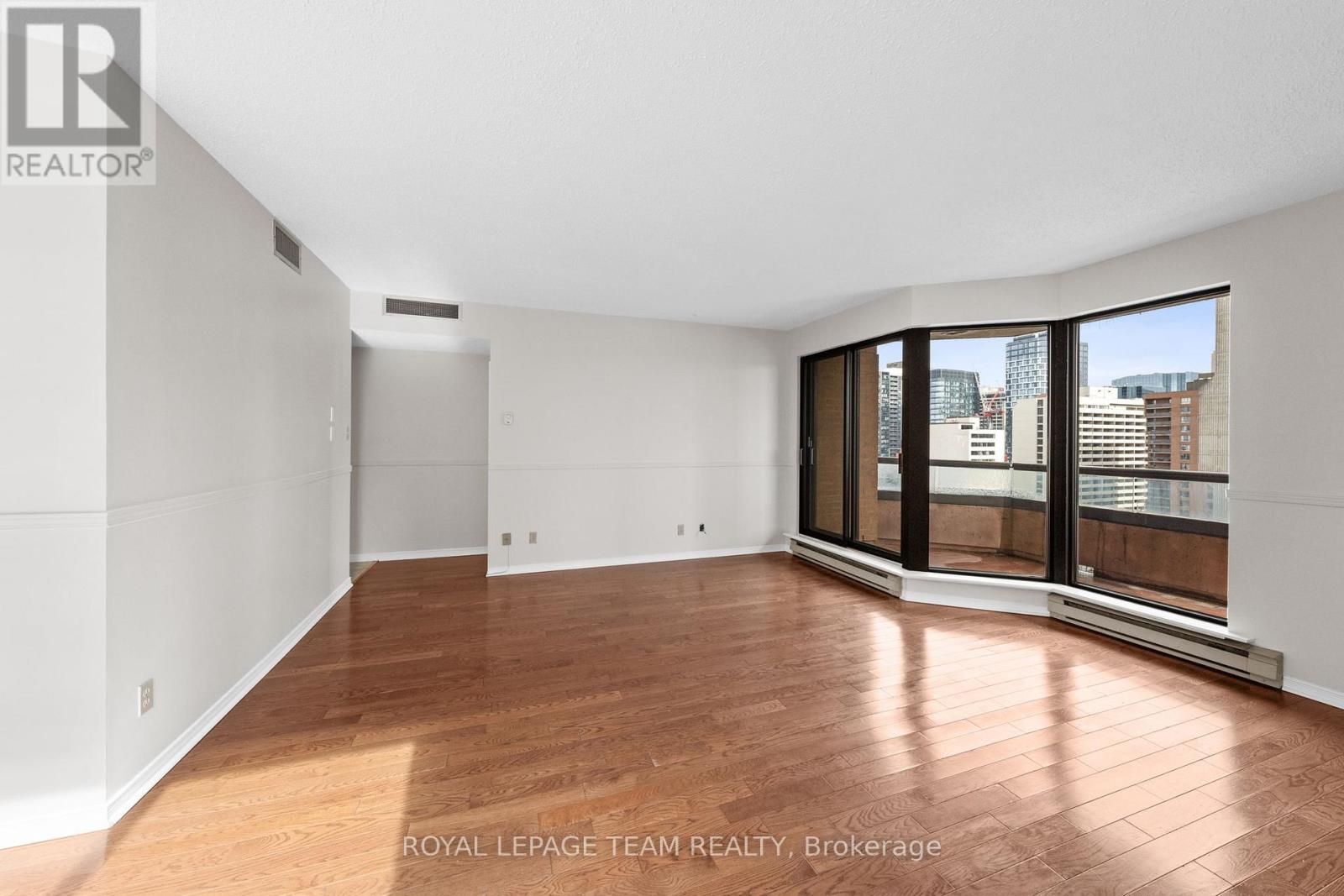 1207 - 556 Laurier Avenue W, Ottawa, Ontario  K1R 7X2 - Photo 24 - X12904414