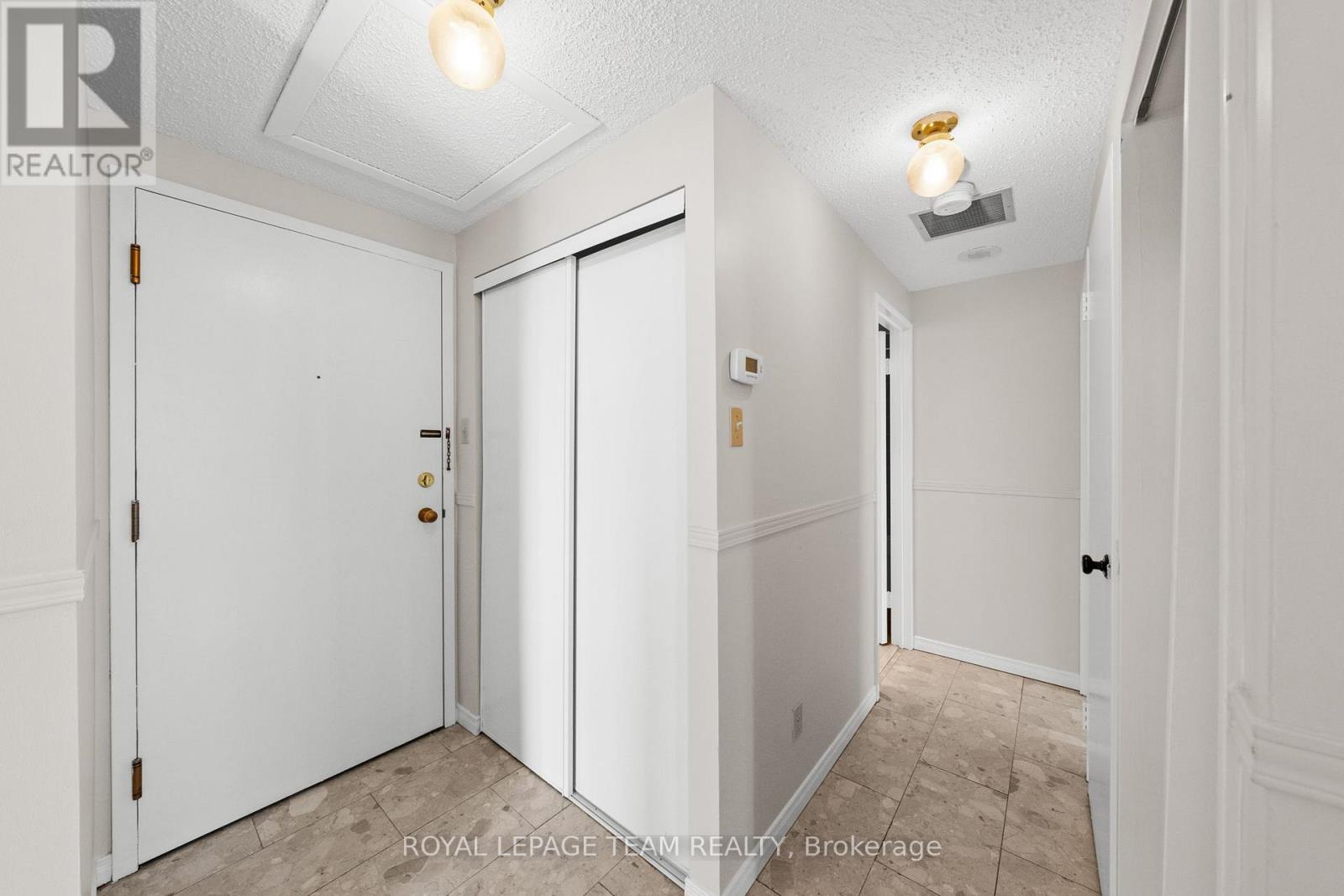 1207 - 556 Laurier Avenue W, Ottawa, Ontario  K1R 7X2 - Photo 30 - X12904414