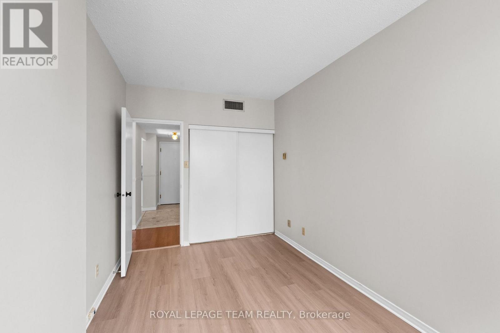 1207 - 556 Laurier Avenue W, Ottawa, Ontario  K1R 7X2 - Photo 39 - X12904414