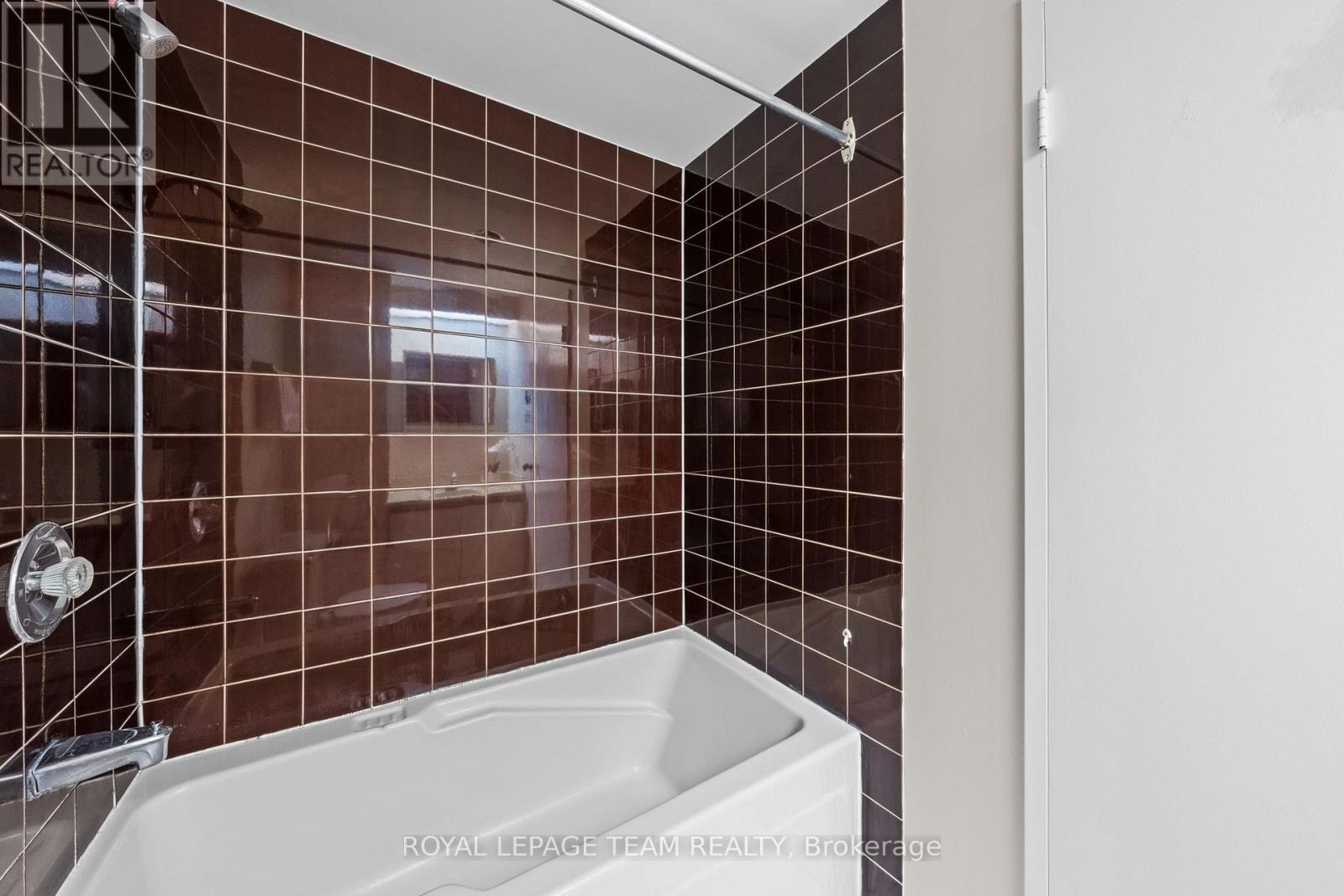 1207 - 556 Laurier Avenue W, Ottawa, Ontario  K1R 7X2 - Photo 42 - X12904414