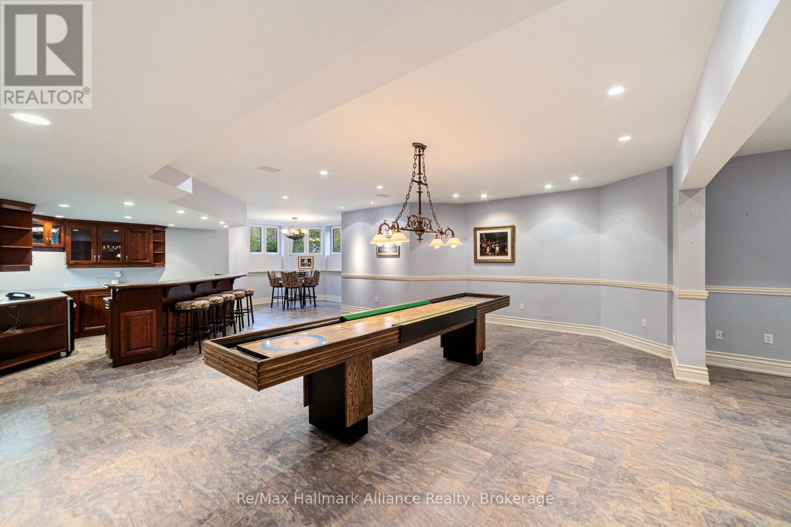 1024 Linbrook Road, Oakville, Ontario  L6J 2L1 - Photo 37 - W12904412