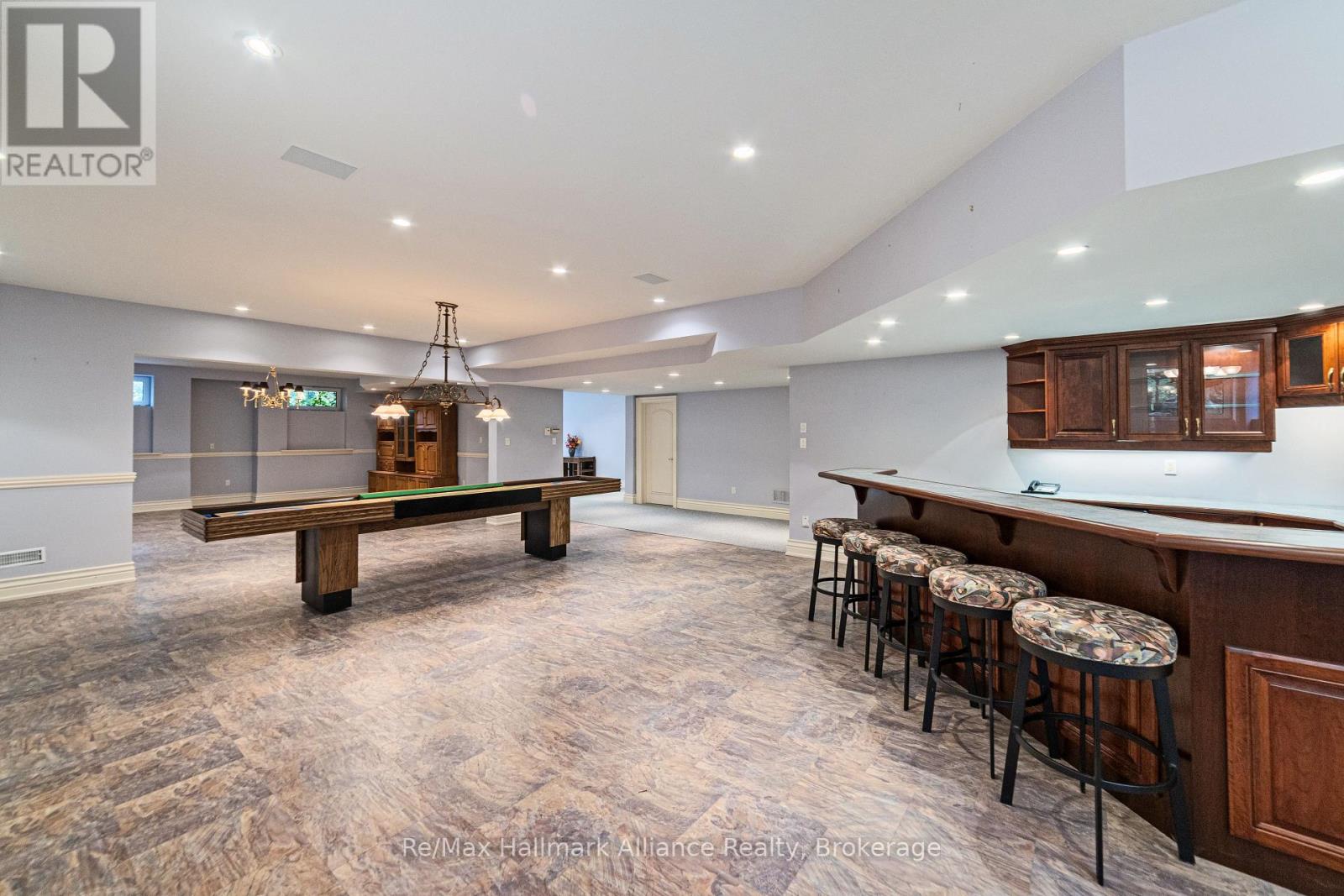 1024 Linbrook Road, Oakville, Ontario  L6J 2L1 - Photo 38 - W12904412