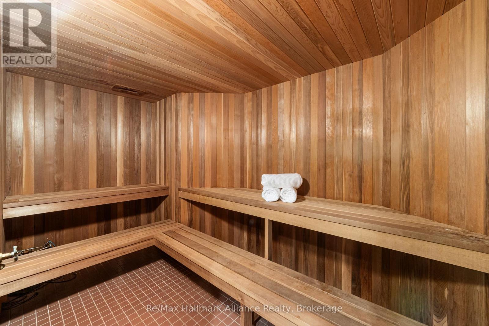 1024 Linbrook Road, Oakville, Ontario  L6J 2L1 - Photo 42 - W12904412