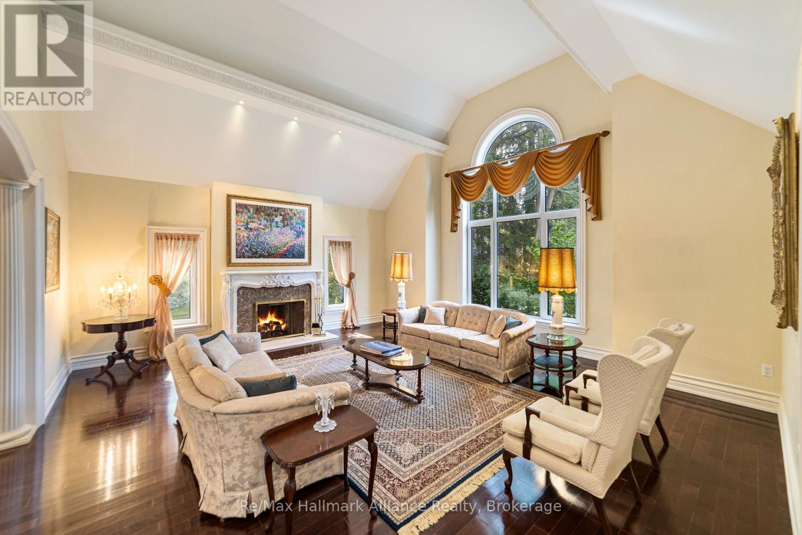 1024 Linbrook Road, Oakville, Ontario  L6J 2L1 - Photo 8 - W12904412