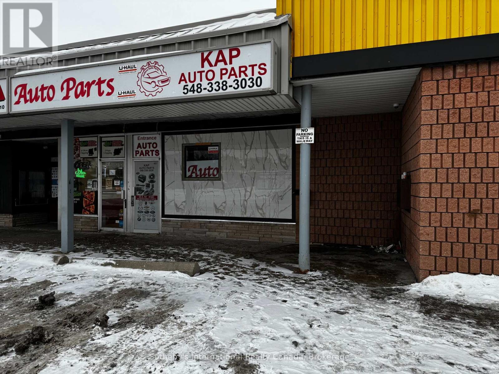 657 Colborne Street, Brantford, Ontario  N3S 3M8 - Photo 11 - X12904368