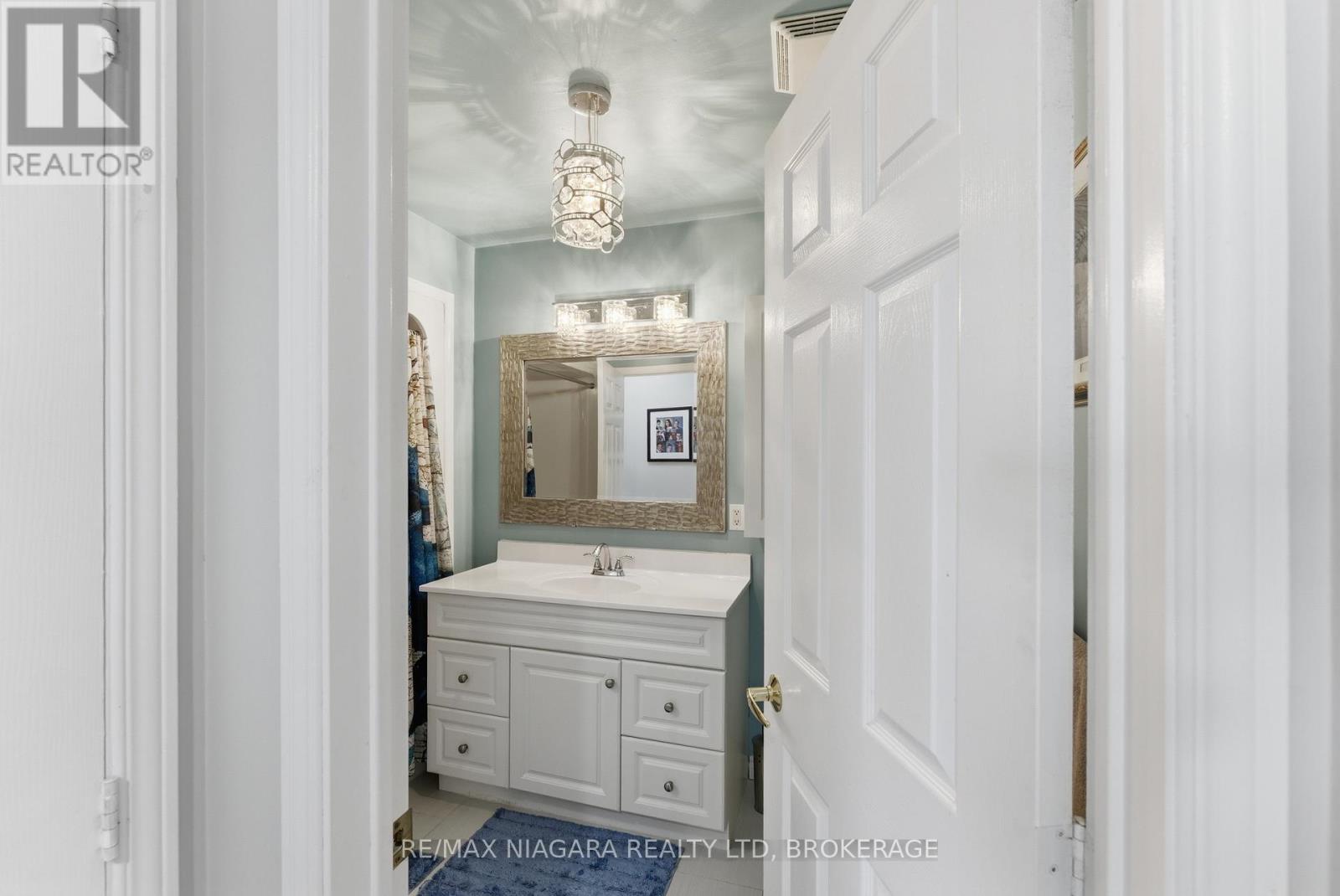 3 - 53 Bunting Road, St. Catharines, Ontario  L2P 3Y6 - Photo 24 - X12904268