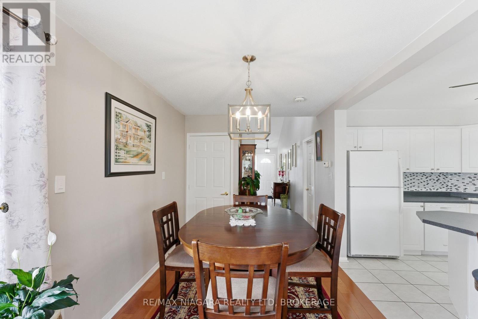 3 - 53 Bunting Road, St. Catharines, Ontario  L2P 3Y6 - Photo 9 - X12904268