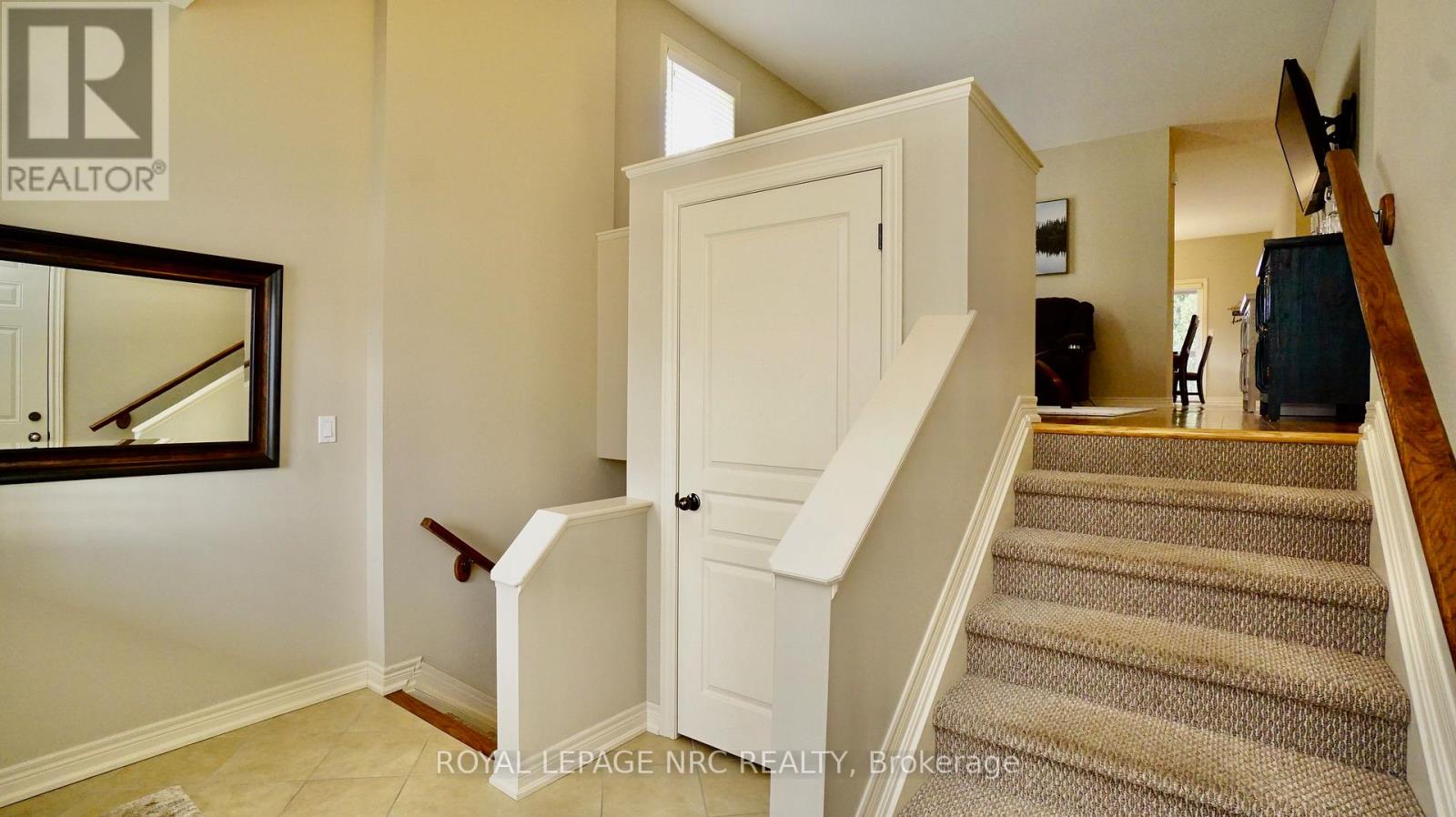 122 Wallace Avenue S, Welland, Ontario  L3B 1R5 - Photo 5 - X12904392